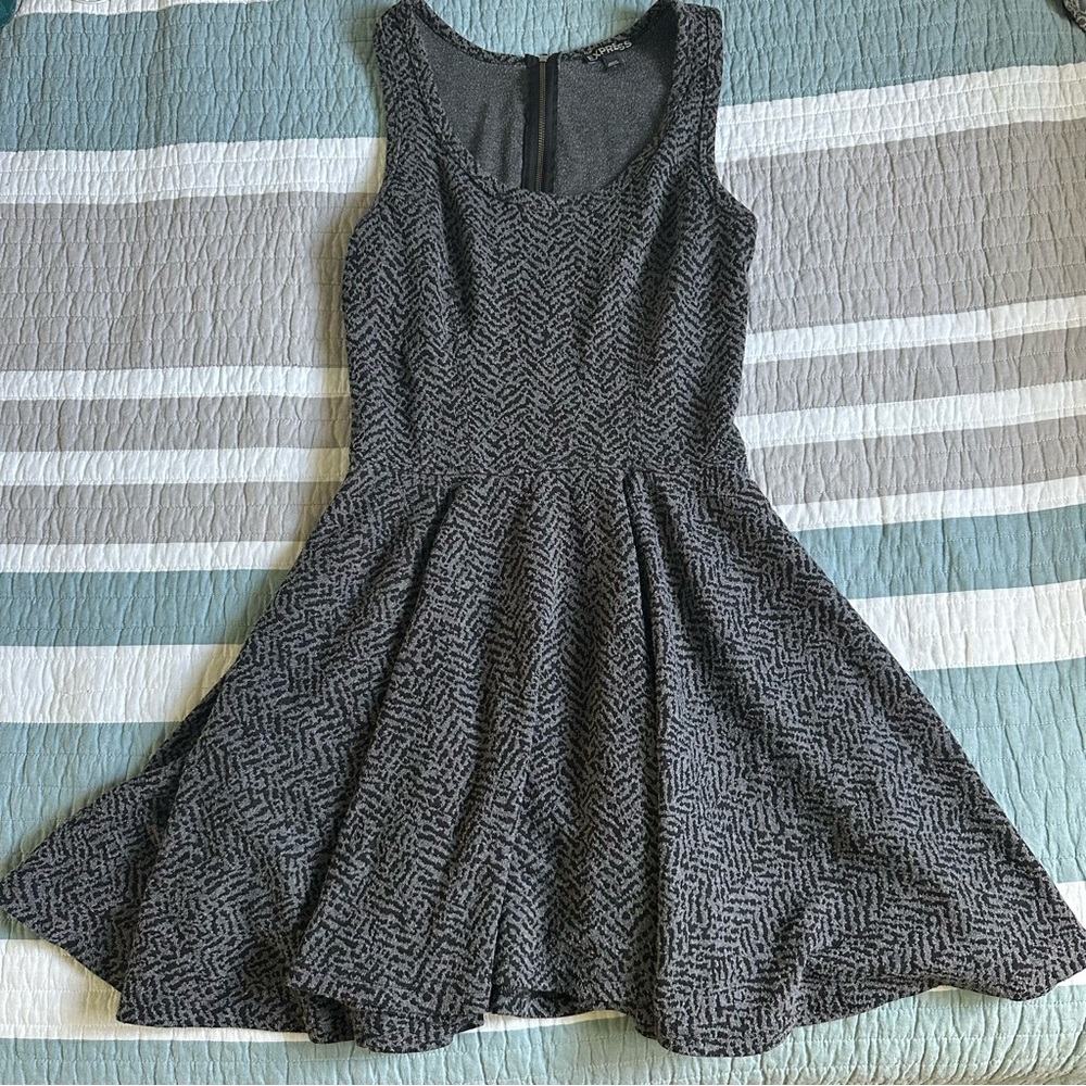 Y2K Express Skater Textured Dress S Gray Black Chevron Animal